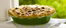 The Le Grand Pie Dish - Emile Henry